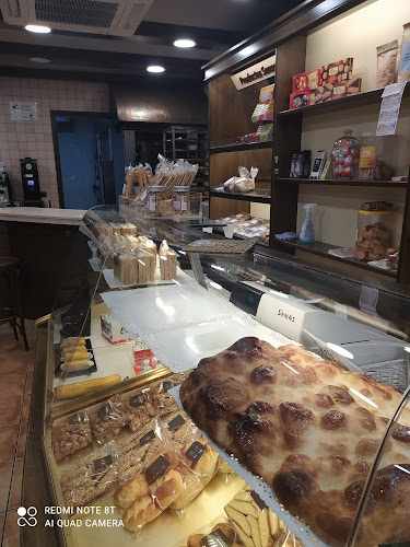 Fotografia tomada fuera de La Vienesa - cafeterías en Berga, Barcelona