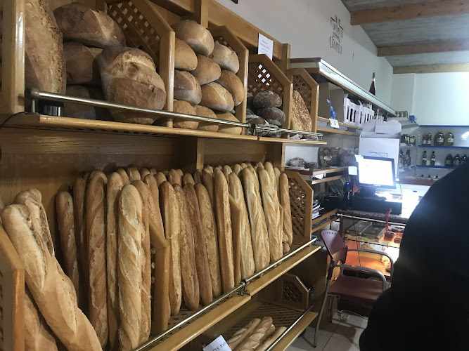Fotografia tomada fuera de Panadería pastelería paula - Panadería en Horta de Sant Joan, Tarragona