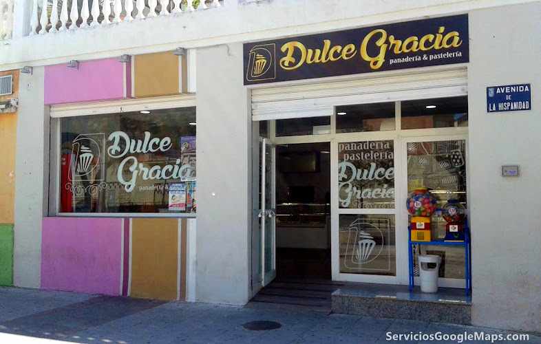 Fotografia tomada fuera de Dulce Gracia - Pastelería en Santa Fe, Granada