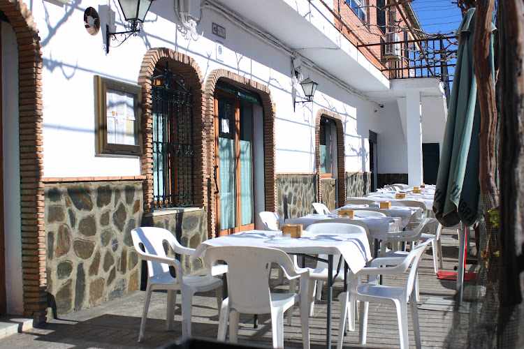 Fotografia tomada fuera de Trebol - restaurantes en Dúdar, Granada