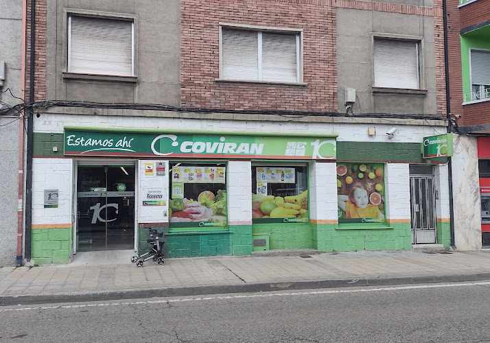 Fotografia tomada fuera de Covirán Toreno - Supermercado en Toreno, León