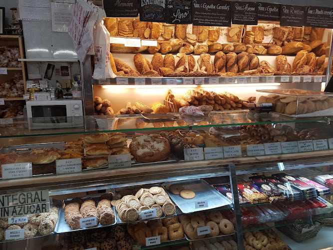 Fotografia tomada fuera de Horno Valencia - Forn de pa en Valencia, Valencia