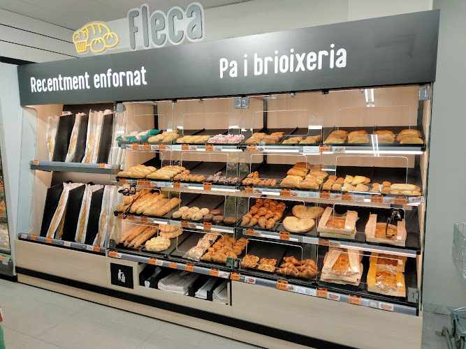 Fotografia tomada fuera de Supermercados Dia - Supermercat en Alcarràs, Lérida