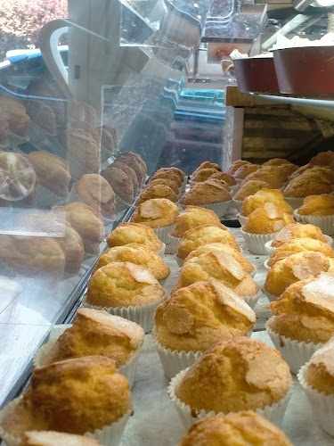 Fotografia tomada fuera de El Crostó | Lleida - cafeterías en Lleida, Lérida