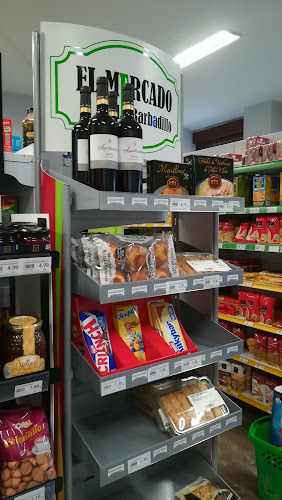 Fotografia tomada fuera de El Mercado de Barbadillo - Supermercado en Barbadillo del Mercado, Burgos