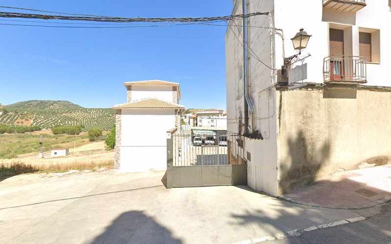 Fotografia tomada fuera de Panadería La Tahona de Iznájar - Panadería en Iznájar, Córdoba