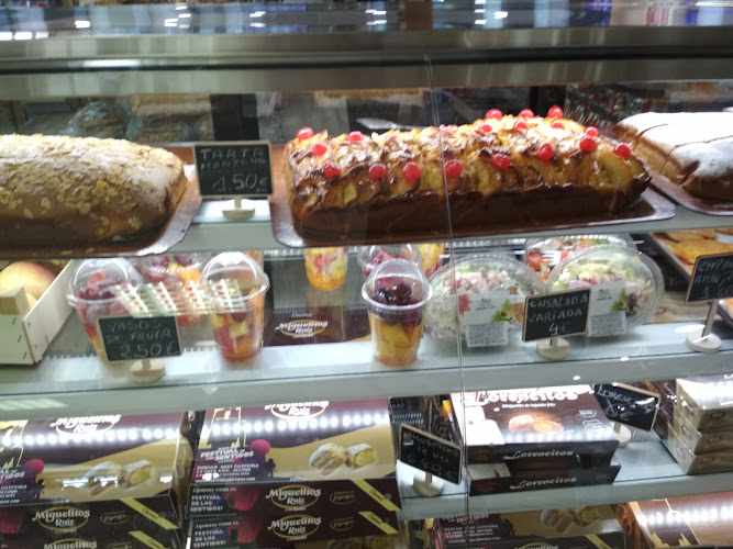 Fotografia tomada fuera de Cafetería Restaurante Ven y Ven - restaurantes en Tébar, Cuenca