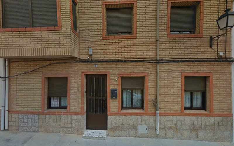 Fotografia tomada fuera de Santo Cristo De La Fe - Panadería en Casasimarro, Cuenca