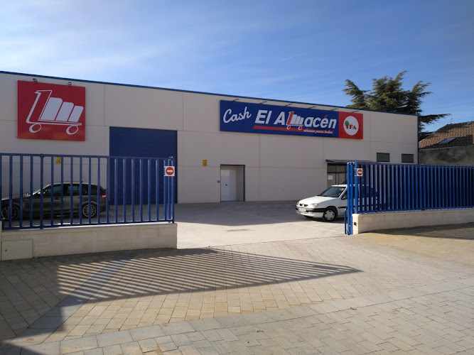 Fotografia tomada fuera de Cash El Almacén Las Pedroñeras. - Supermercado en Las Pedroñeras, Cuenca