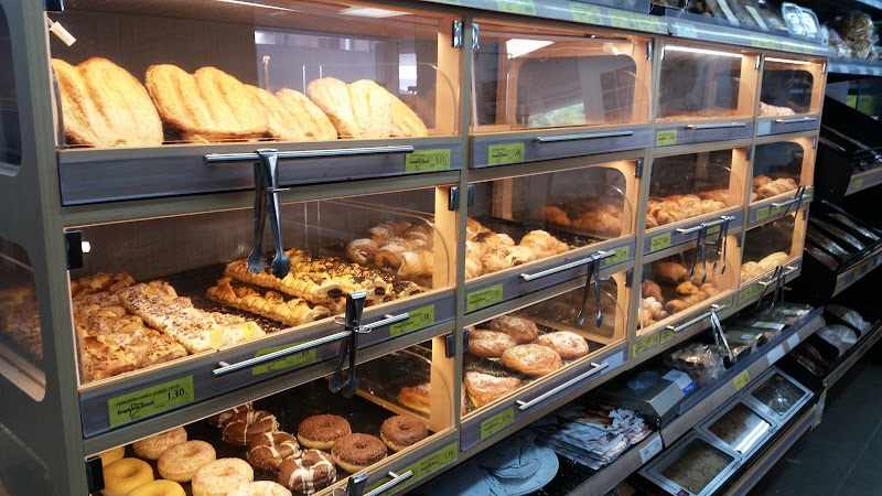 Fotografia tomada fuera de SPAR EXPRESS TAMARIU - Supermercat en Tamariu, Girona