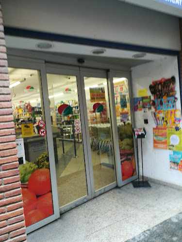 Fotografia tomada fuera de Condis - Supermercado en Santa Coloma de Farners, Girona