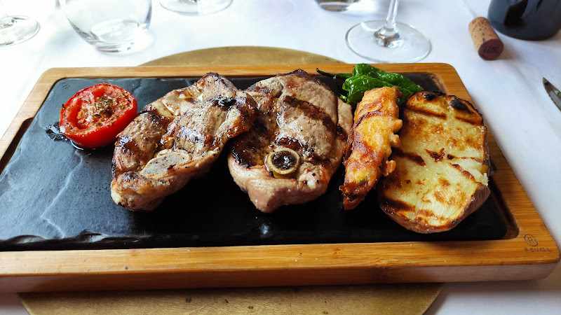 Fotografia tomada fuera de Restaurant Can Jepet - Restaurante de cocina catalana en Setcases, Girona