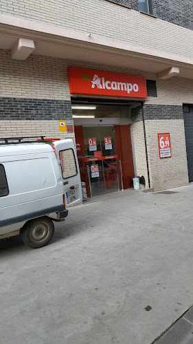 Fotografia tomada fuera de Mi Alcampo - Supermercado en Murillo de Río Leza, La Rioja