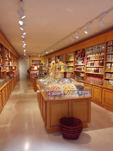 Fotografia tomada fuera de La Cure Gourmande Santiago de Compostela - Artesano de chocolate en Santiago de Compostela, A Coruña