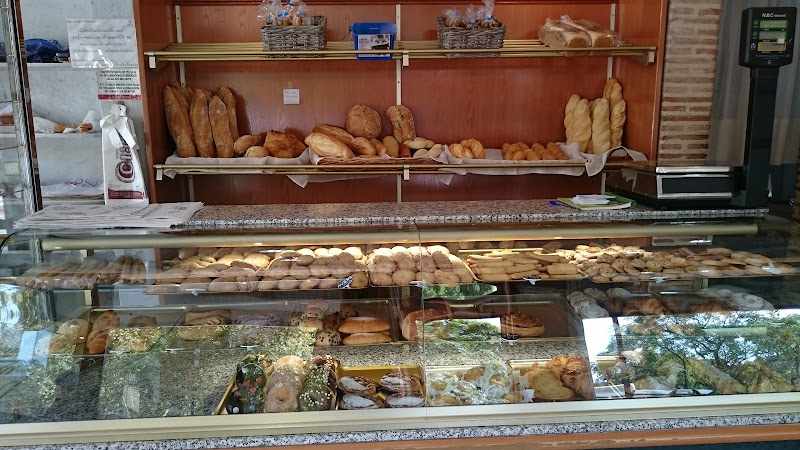 Fotografia tomada fuera de Pasteleria Cuenca - Pastelería en Valencia, Valencia