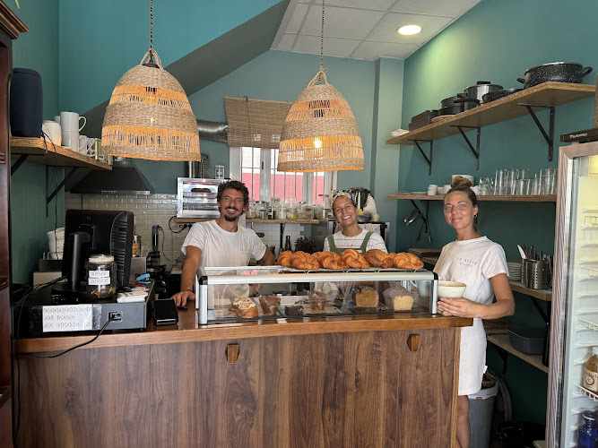 Fotografia tomada fuera de La Aldea Cafe Brunch - restaurantes en Conil de la Frontera, Cádiz