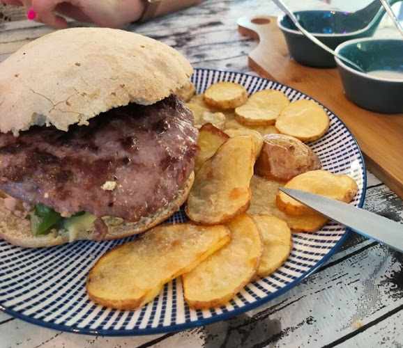 Fotografia tomada fuera de La Panacea del Gato Jazz Cadiz - Panadería en Cádiz, Cádiz