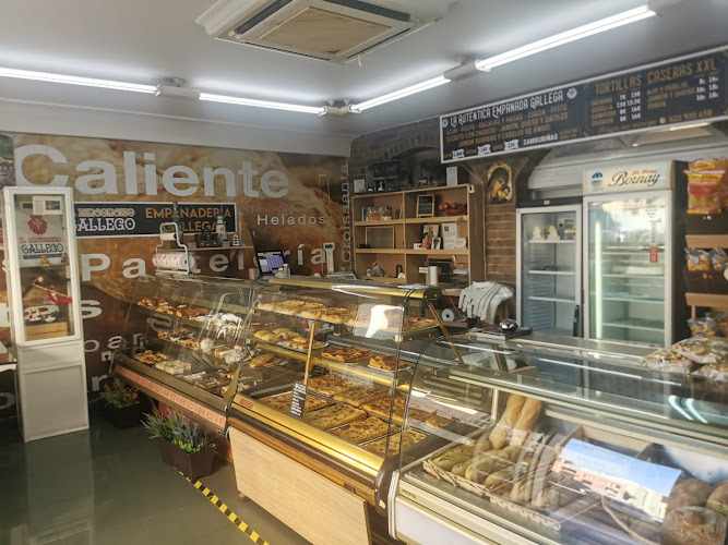 Fotografia tomada fuera de El Rinconcito Gallego - Tortillería en San Fernando, Cádiz