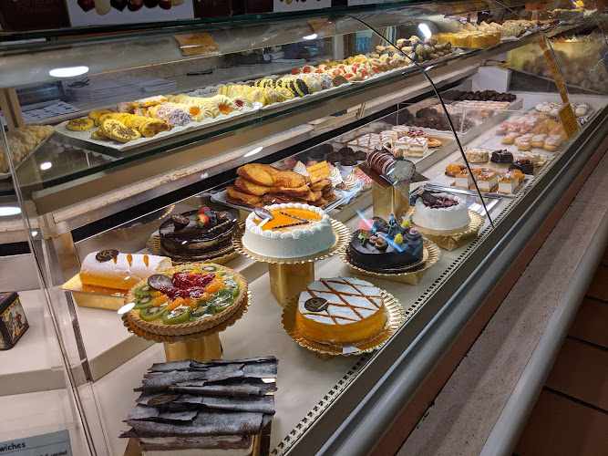 Fotografia tomada fuera de Pastelería Animari - Pastelería en Madrid, Madrid