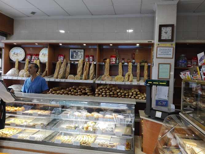Fotografia tomada fuera de Panaderia La Aldeana - Panadería en Albacete, Albacete