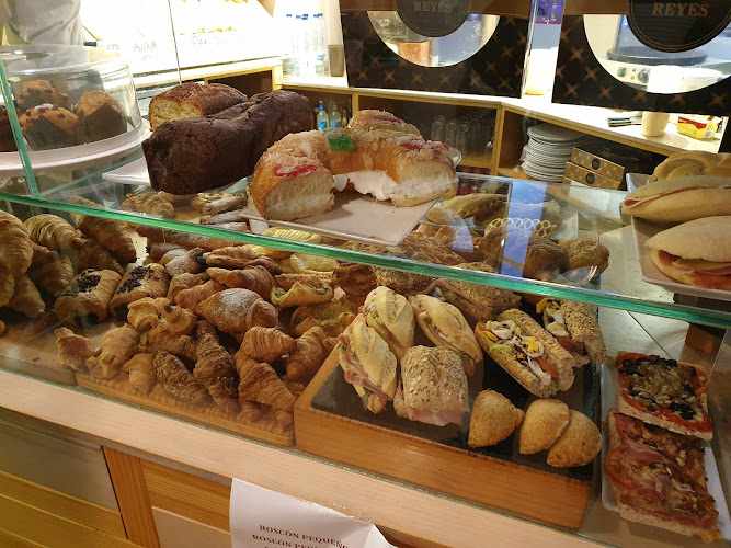 Fotografia tomada fuera de Panaria - cafeterías en Albacete, Albacete