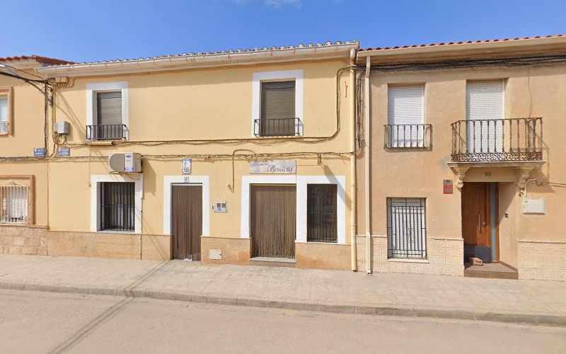 Fotografia tomada fuera de Panadería Benicia - Panadería en Nava de Abajo, Albacete