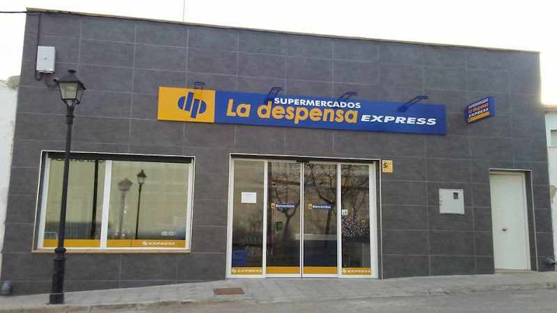 Fotografia tomada fuera de SUPERMERCADO LA DESPENSA EXPRESS EL BONILLO - Supermercado en El Bonillo, Albacete