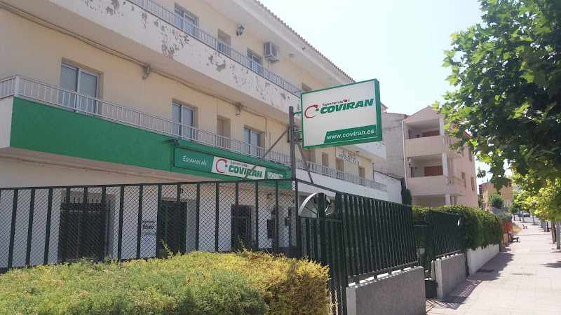 Fotografia tomada fuera de Coviran Rivero - Supermercado en Letur, Albacete