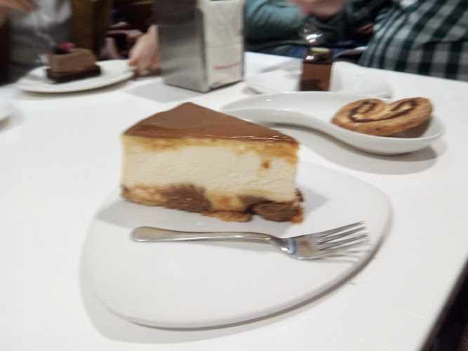Fotografia tomada fuera de ROLDÁN. - Pastelería en Albacete, Albacete