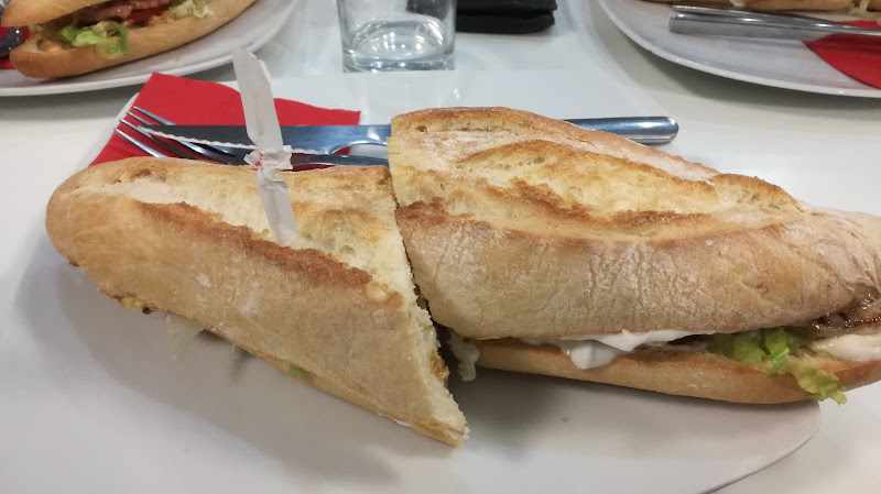 Fotografia tomada fuera de Cafetería La Venia - cafeterías en El Ejido, Almería