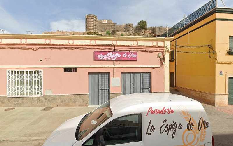 Fotografia tomada fuera de Panificadora LA ESPIGA DE ORO - Comercio en Almería, Almería