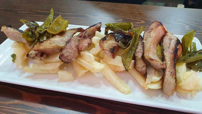 Fotografia tomada fuera de Restaurante-Pensión La Troje - restaurantes en Lucainena de las Torres, Almería