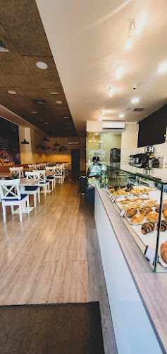 Fotografia tomada fuera de Pesora café - Cafetaria en Madrid, Madrid