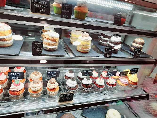 Fotografia tomada fuera de Chocova Pastelería Creativa - Pastelería en Valencia, Valencia
