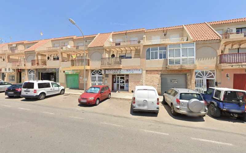 Fotografia tomada fuera de Panaderia Bolleria San Sebastian - Panadería en Alquian (El), Almería
