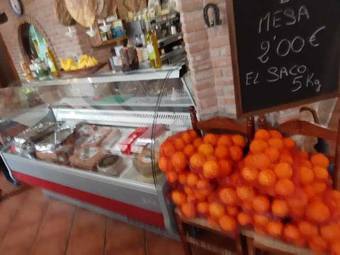 Fotografia tomada fuera de Jovi - bares en Restábal, Granada