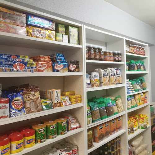 Fotografia tomada fuera de Txutxufletas Domilytel - Tienda de alimentación en Eibar, Guipúzcoa