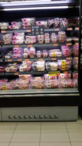 Fotografia tomada fuera de Mercadona - Supermercado en Olesa de Montserrat, Barcelona