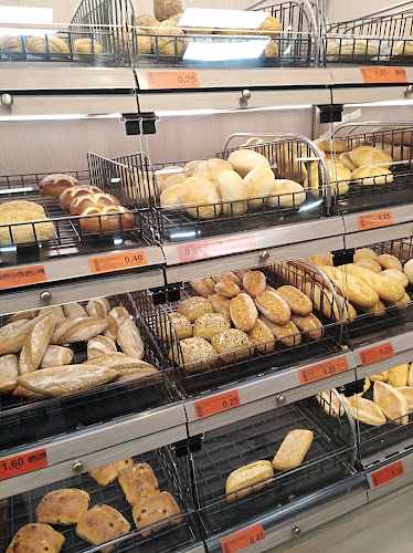 Fotografia tomada fuera de Mercadona - Supermercado en Palau-solità i Plegamans, Barcelona