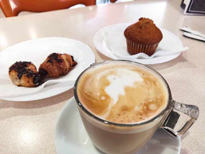 Fotografia tomada fuera de Horno Café Araceli - Cafeteria en Pineda de Mar, Barcelona