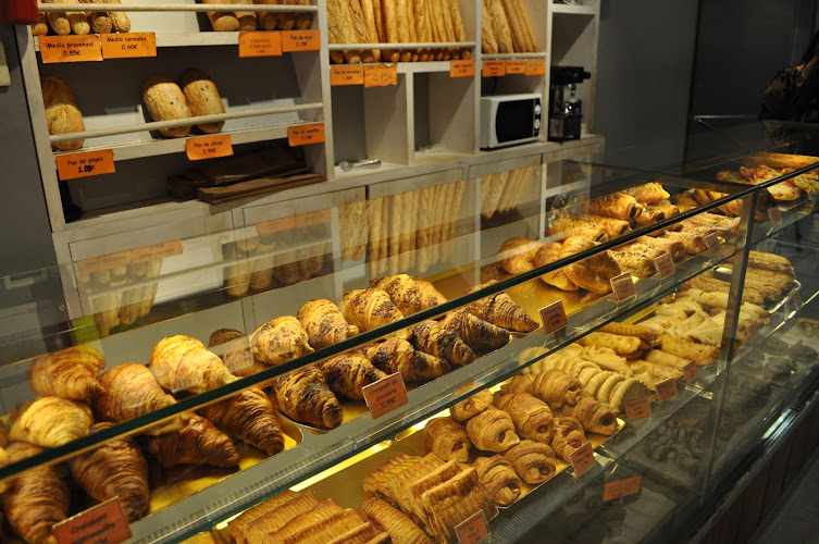 Fotografia tomada fuera de Nonstop Bakery Market - Forn de pa en Barcelona, Barcelona