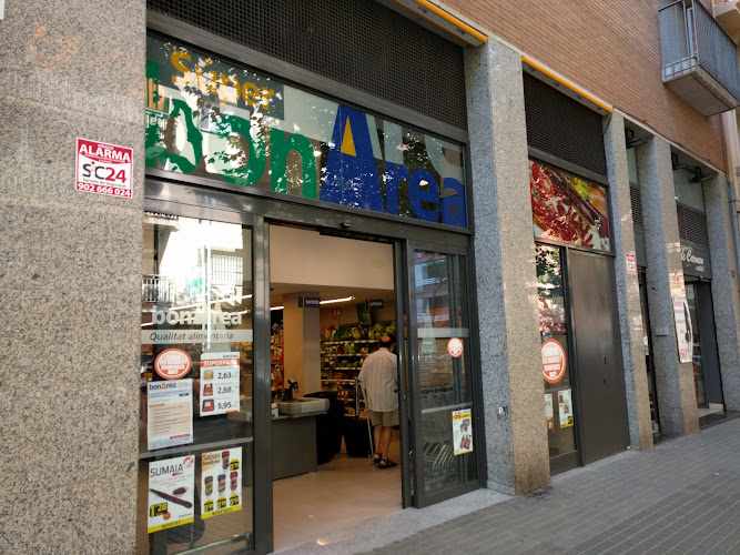 Fotografia tomada fuera de bonÀrea - Supermercat en Premià de Mar, Barcelona