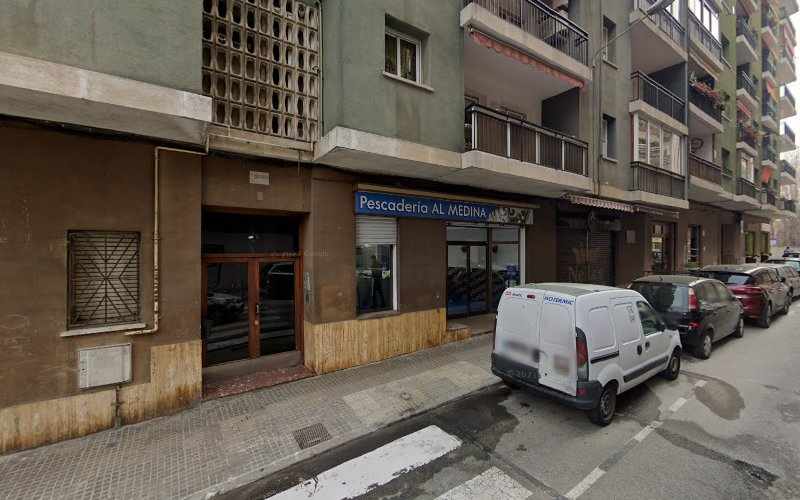 Fotografia tomada fuera de Horno Marconi Pastelería - Forn de pa en Rubí, Barcelona