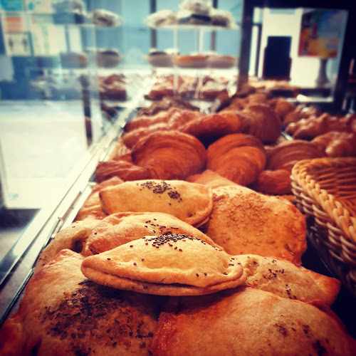 Fotografia tomada fuera de Petritxol Sant Cugat PLANA DE L'HOSPITAL - cafeterías en Sant Cugat del Vallès, Barcelona
