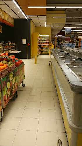 Fotografia tomada fuera de Supermercados Alimerka - Supermercado en Salinas, Asturias