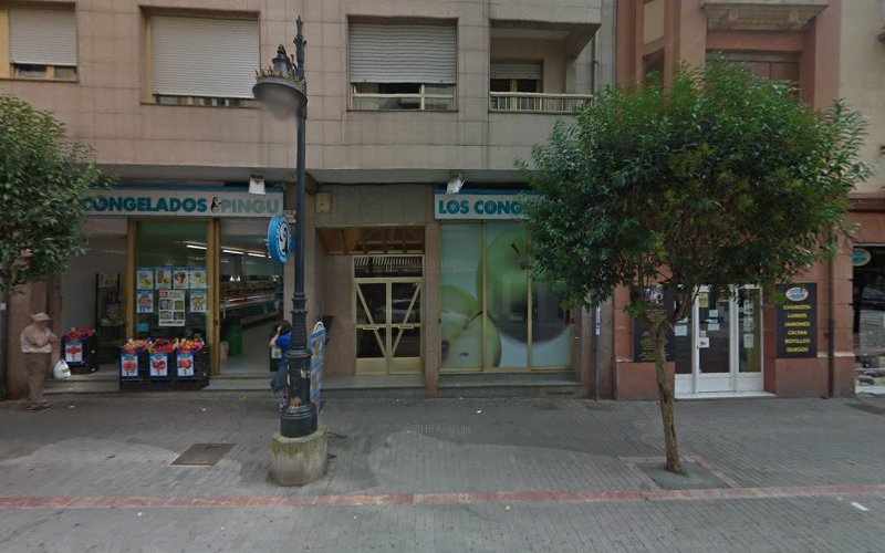 Fotografia tomada fuera de Los Congelados Pingu S. L. - Tienda de alimentación en Mieres, Asturias