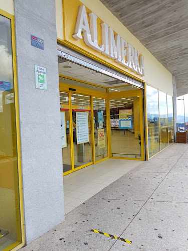 Fotografia tomada fuera de Supermercados Alimerka - Supermercado en Tineo, Asturias