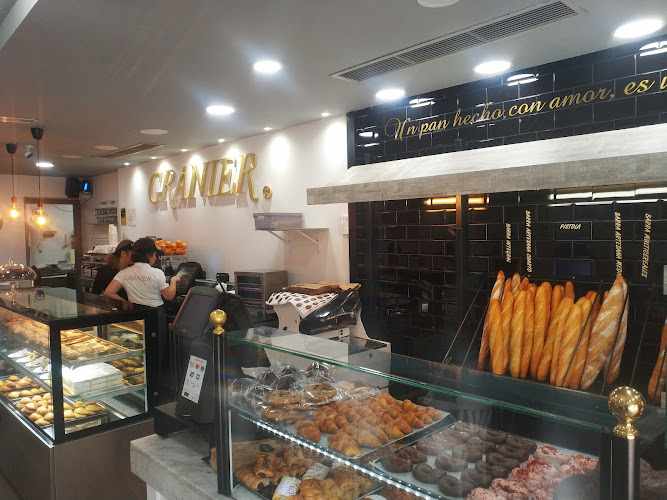 Fotografia tomada fuera de Granier - Panadería en Madrid, Madrid