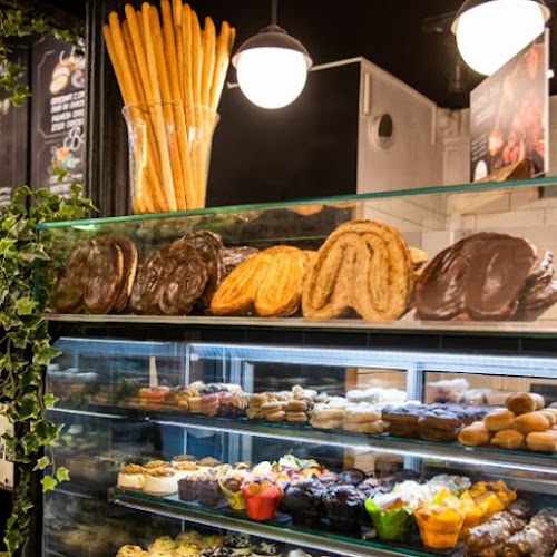 Fotografia tomada fuera de Levaduramadre - Panadería en Getafe, Madrid
