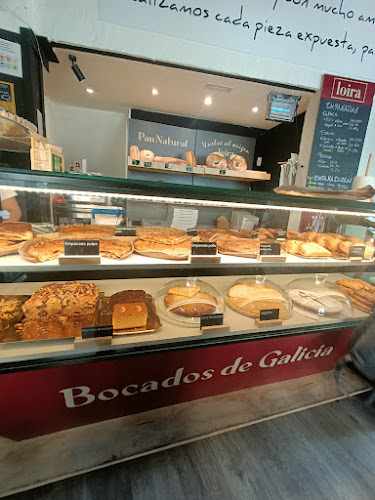 Fotografia tomada fuera de LOIRA DE EMPANADAS, PAN GALLEGO Y HELADOS BICO D XEADO - Tienda de alimentación en Madrid, Madrid